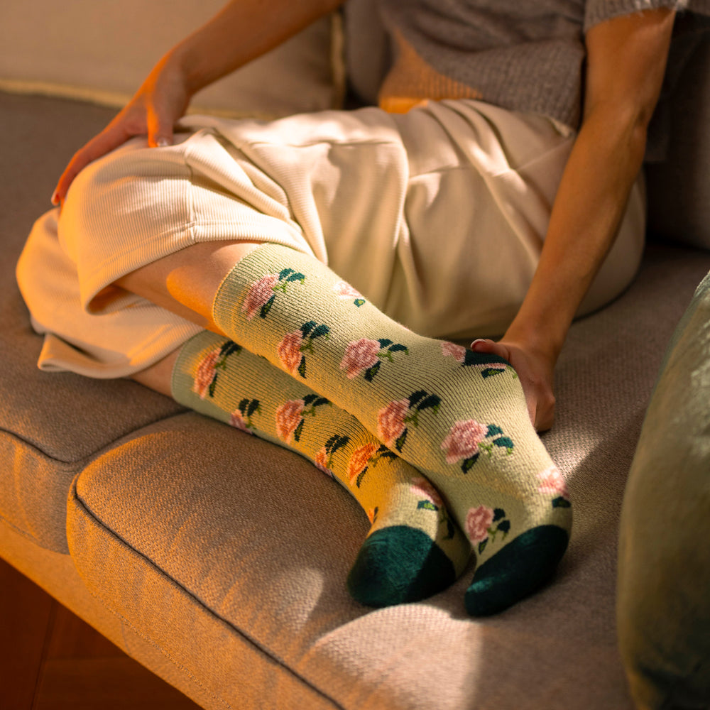 Ladies Lite Jacquard Calcetines Rhs Roses - Sage